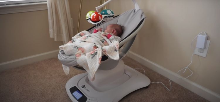 Can Baby Nap In Mamaroo Swing